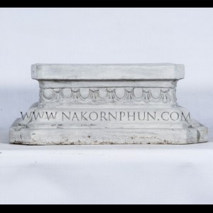 550_112_concrete_column_base_39x19cm_1